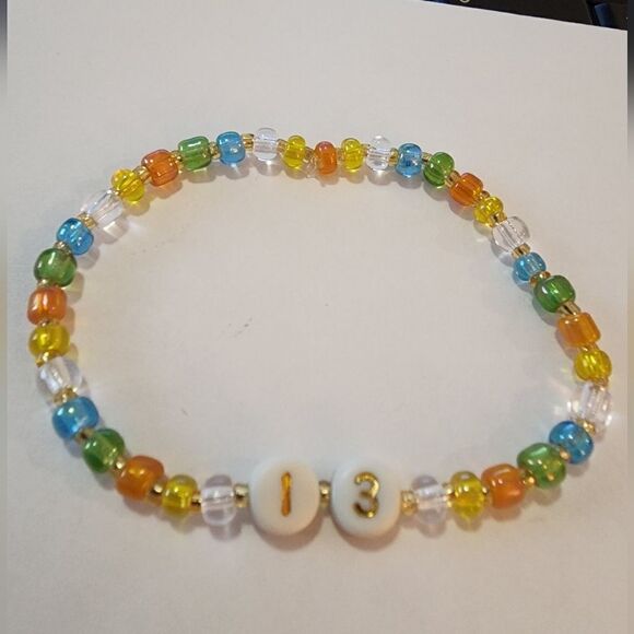 Taylor Swift Friendship Bracelet - Picture 1 of 2